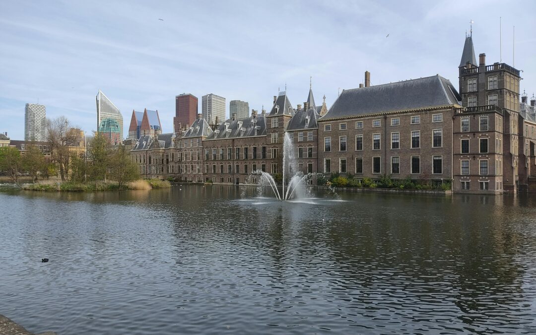 De Nederlandse Politiek: Een verdeeld landschap